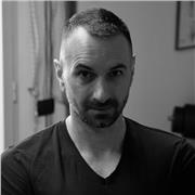 Personal Trainer laureato in Scienze Motorie è disponibile per lezioni sulla scienza del corpo e del movimento